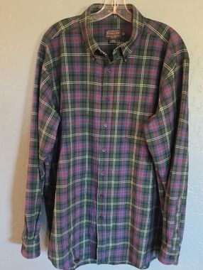 Pendleton Sir Pendleton Men's Green Plaid Button-Down Shirt